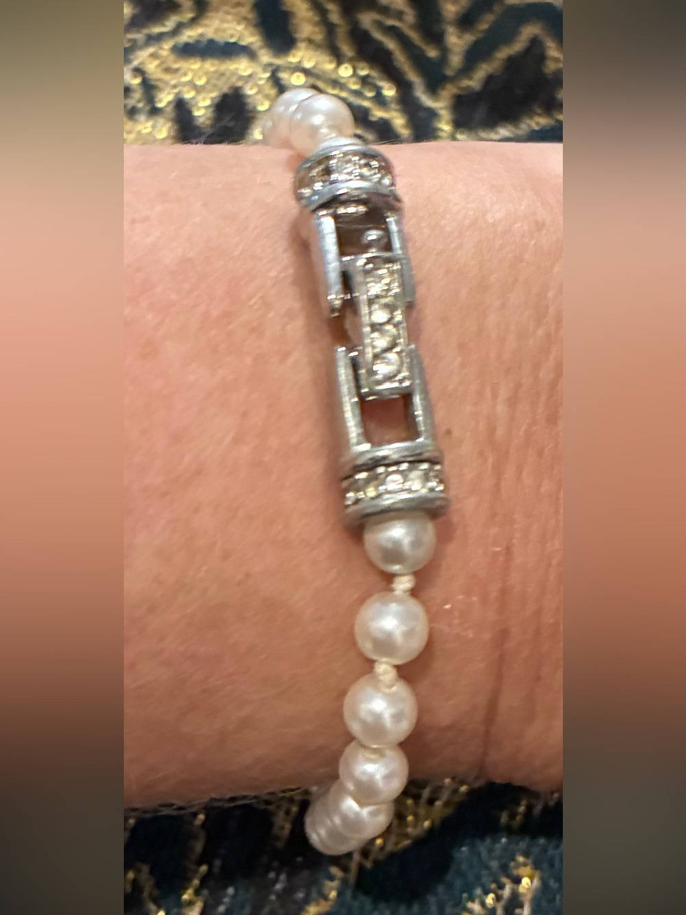 Swarovski White Faux Pearl Bracelet with Silver Swarovski Crystals